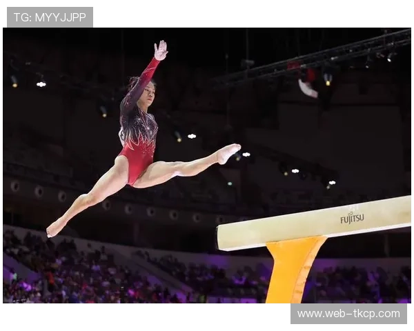 女子体操团体决赛精彩纷呈中国队力压群雄勇夺金牌